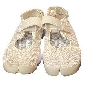 Nike Air Rift BR Breathe Triple White Platinum 848386-100